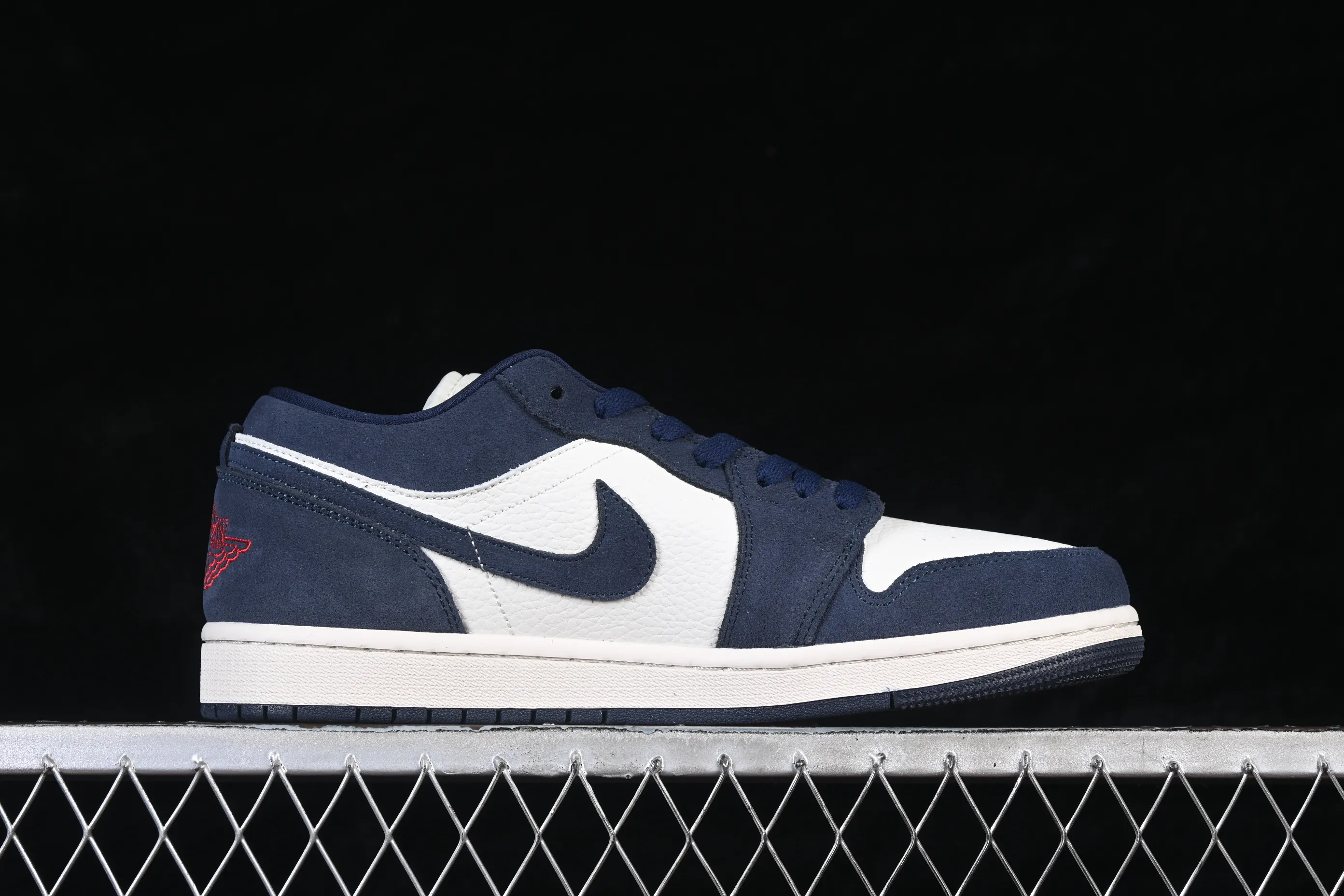 All categories Air Jordan Jordan series basketball shoes Air Jordan 1 Low Air Jordan 1 Low AJ1 Joe 1 white dark blue low-top cultural and casual sneakers IO7448-400